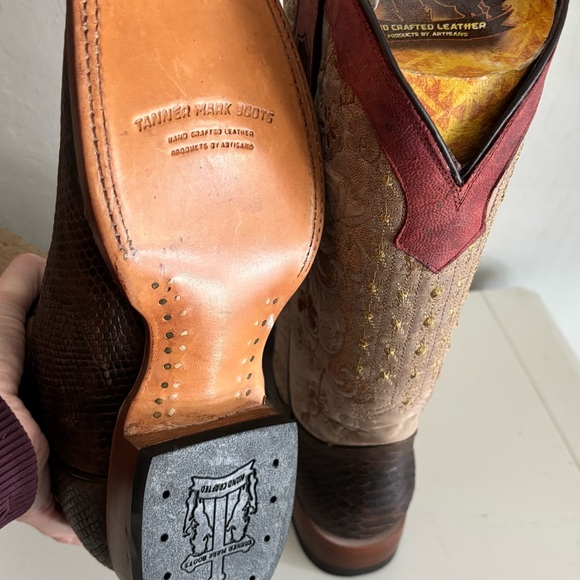 Tanner Mark Multicolor Floral Embroidered Python Print Toe Leather Boots 9.5 NWT - Picture 7 of 11